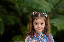 Load image into Gallery viewer, Floral clips - Sapphire