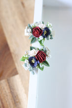 Load image into Gallery viewer, Floral clips - Sapphire