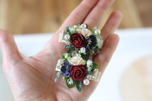 Load image into Gallery viewer, Floral clips - Sapphire