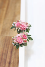 Load image into Gallery viewer, Floral Clips - Rose