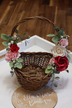 Load image into Gallery viewer, Floral Basket - Be my Valentine