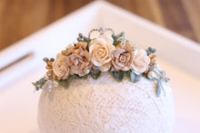 Load image into Gallery viewer, Foral Tiara - Clara