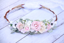 Load image into Gallery viewer, Amelia flower crown