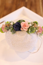 Load image into Gallery viewer, Floral tie  - Navy blush