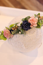 Load image into Gallery viewer, Floral tie  - Navy blush