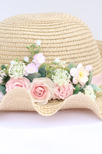Floral hat - Spring in bloom
