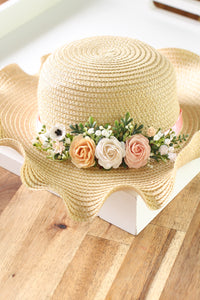 Floral hat - Perfectly Peach