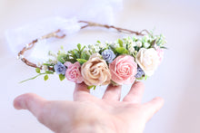 Load image into Gallery viewer, Flower crown - Lady In Pink