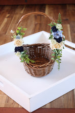 Load image into Gallery viewer, Floral Basket - Starlight