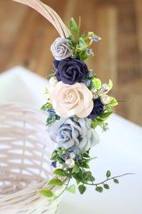 Floral basket - Winter Blues