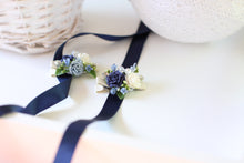 Load image into Gallery viewer, Floral clips - Winter Blues