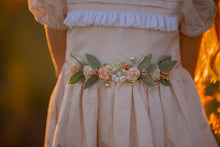 Load image into Gallery viewer, Floral Tie - Vintage pink